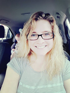 Meet your Posher, Sandra